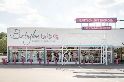 Babylon Loveshop Lens